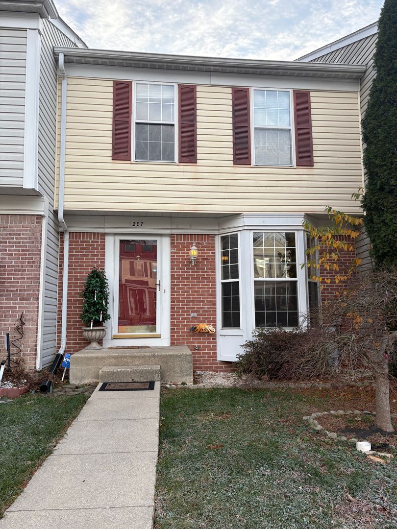 Seven Oaks Townhouse