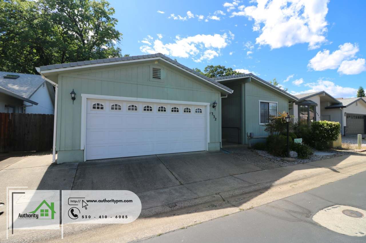 332 Mammoth Path – Located in Shasta Hill Estates (Age-Qualified Living 55+) Freshly Painted!