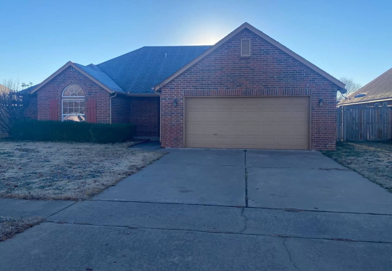 3 Bedroom 2 Bath Home In Owasso School District!