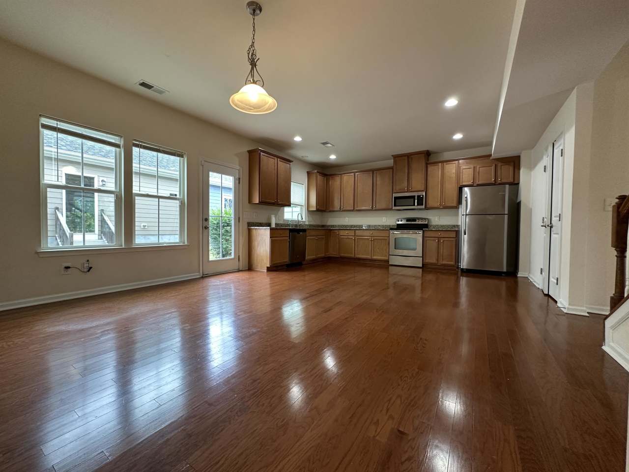 2204 Historic Circle - 1