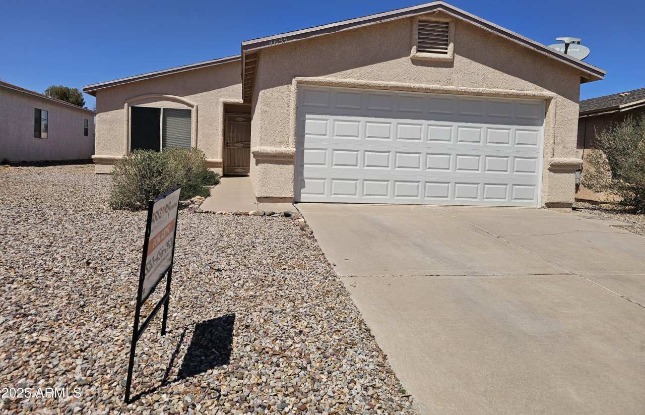 4655 Territorial Loop