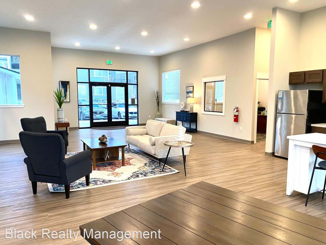 Carnahan Glen Apartments