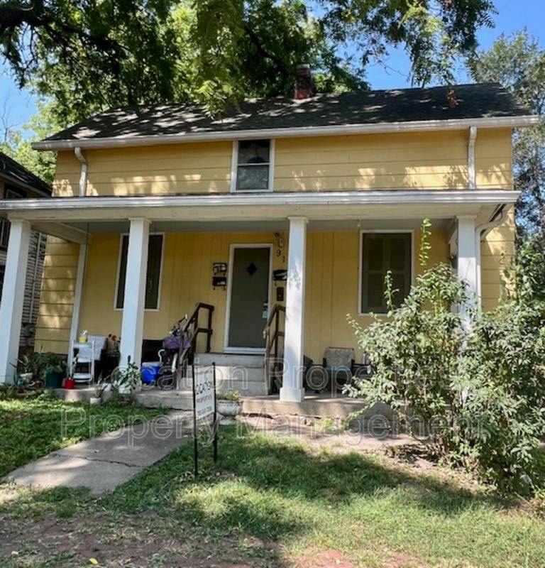 913 New York Street - 8