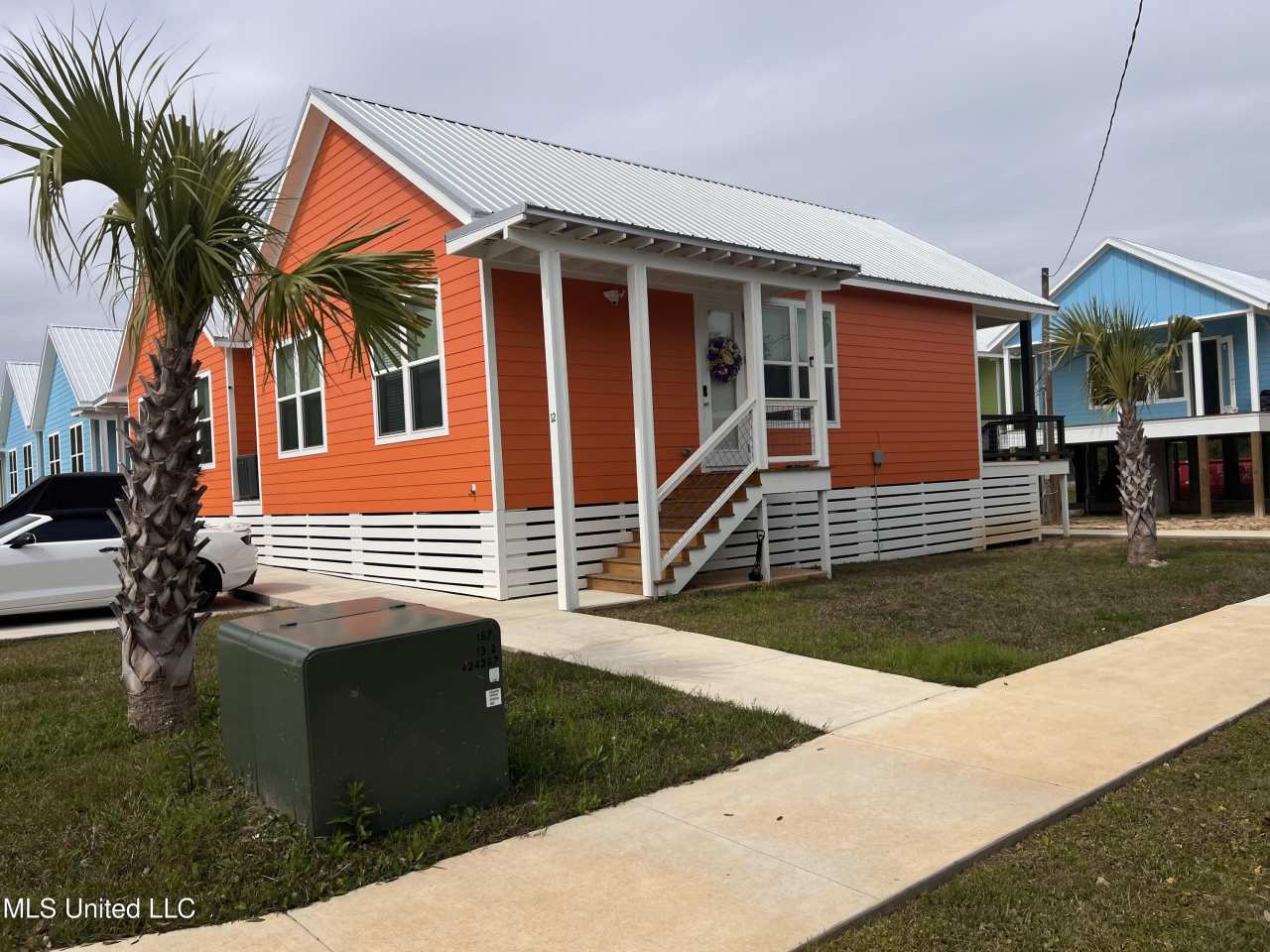 300 Seminary Drive lot: 12