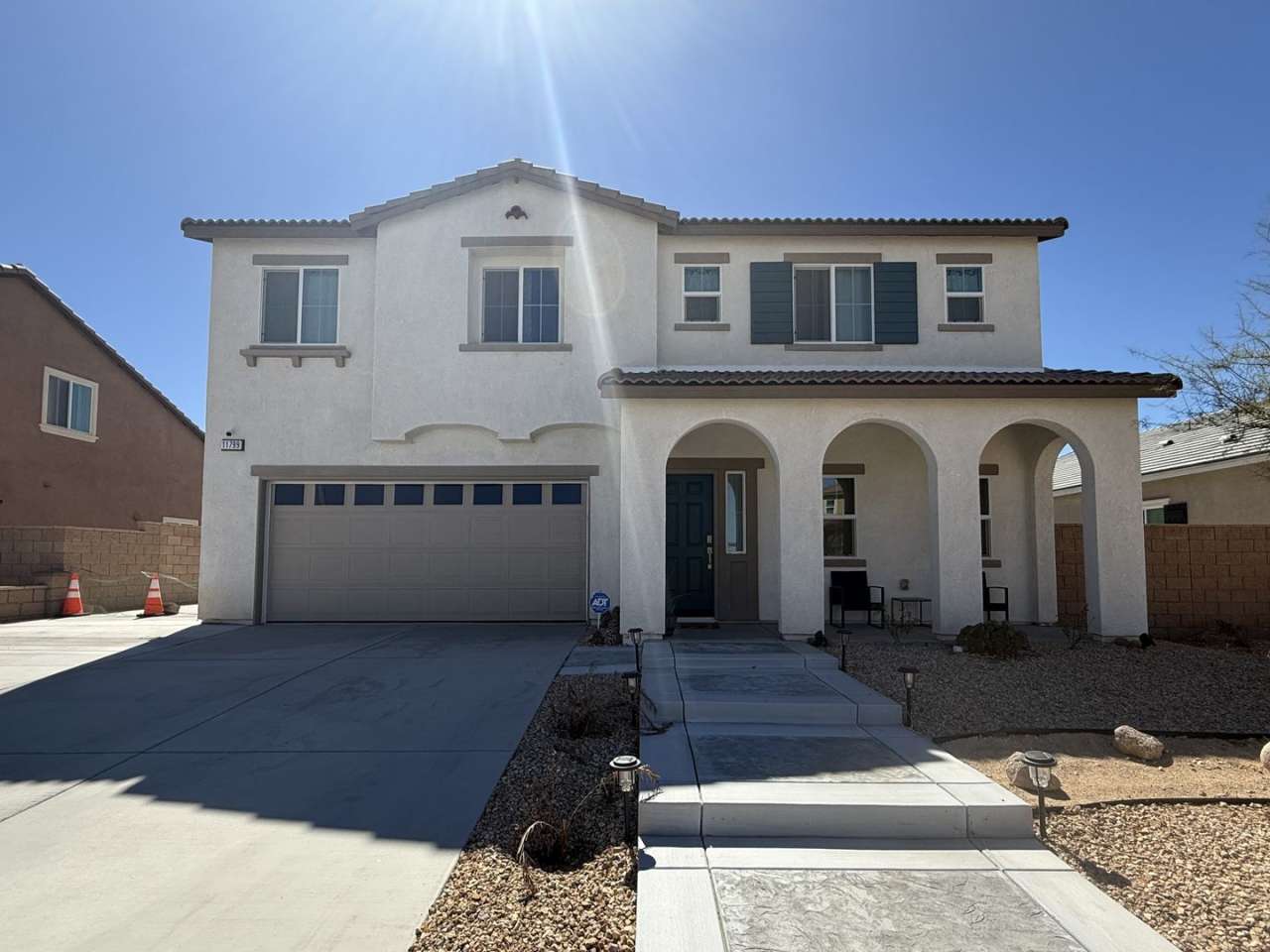 New Victorville 5 Bedroom + 3 Bathroom!