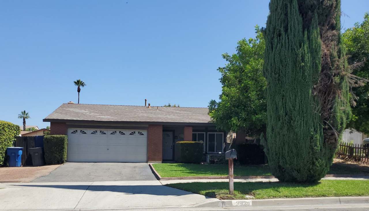 4Bd/2ba House - Riverside Home