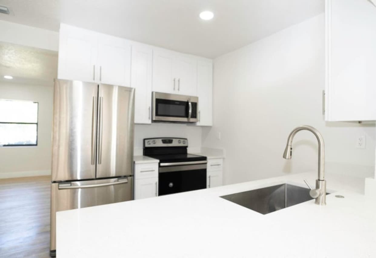 924 NW 11th Court, Fort Lauderdale, FL 33311