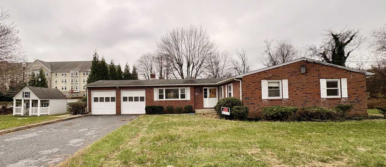 Sprawling Brick Ranch with Huge Lot  Garage in Prime Nottingham Location