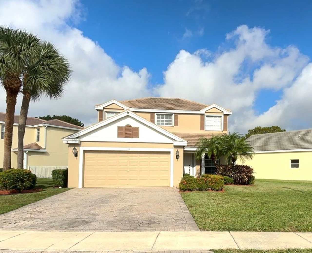 4BR/ 2.5BA HOME VICTORIA GROVES SUBDIVISION ** $1000 OFF FIRST FULL MONTH RENT **