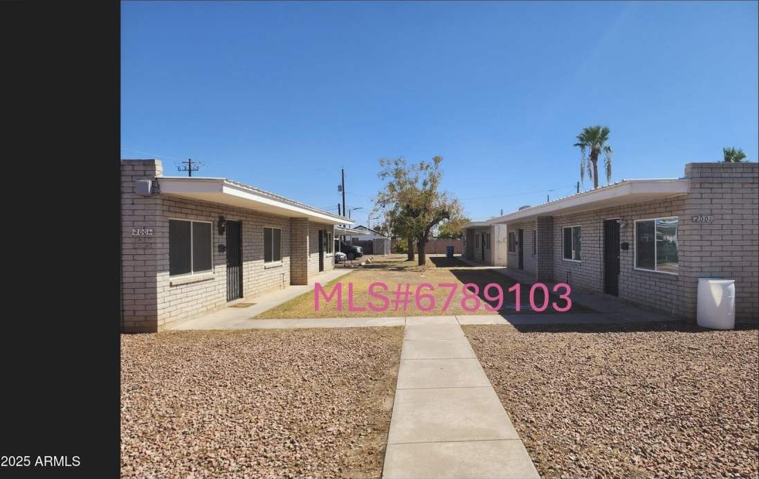 2001 W TURNEY Avenue unit: 6