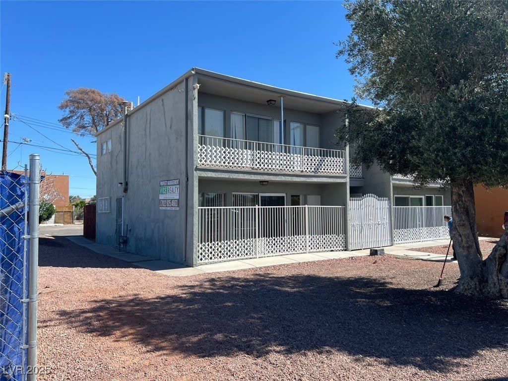 1388 E Desert Inn Road