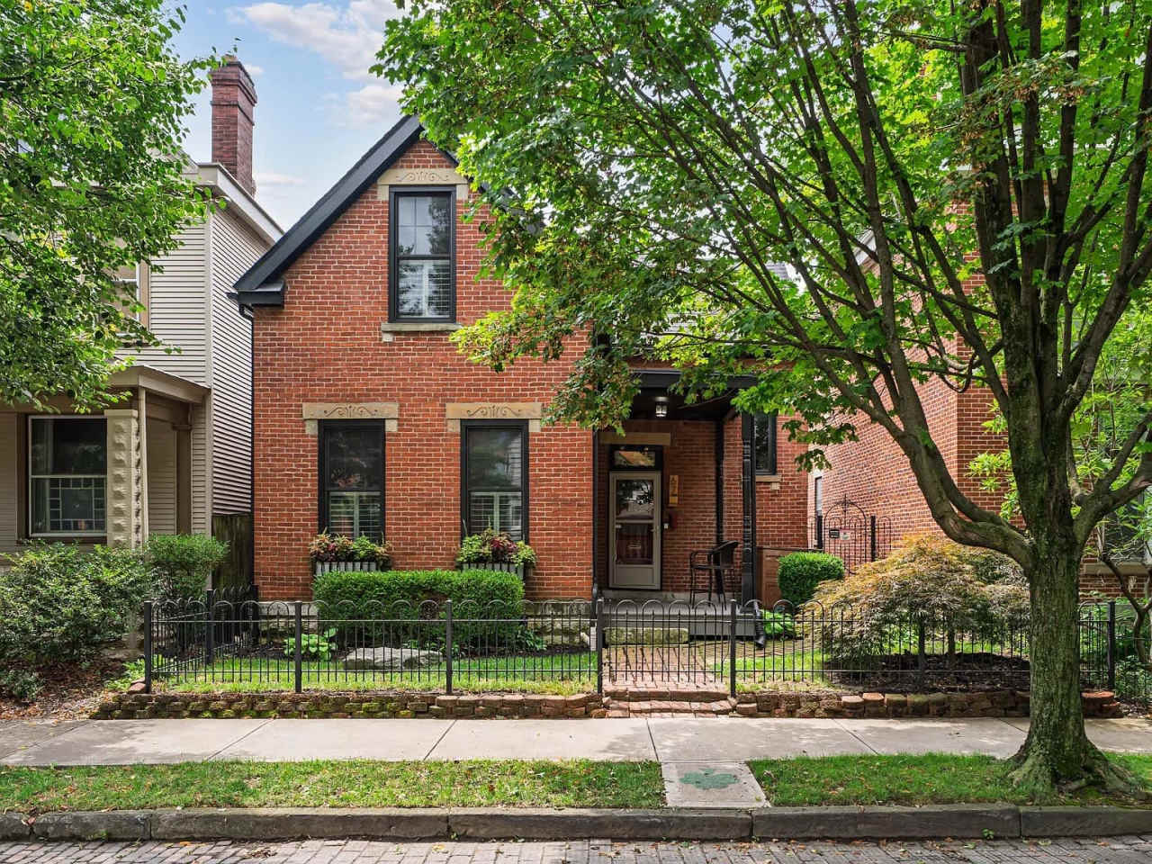 67 East Mithoff Street