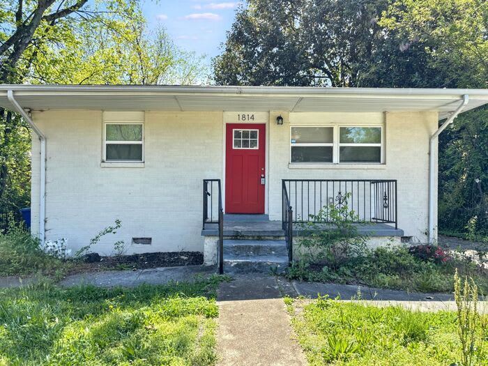 1814 Portland Street