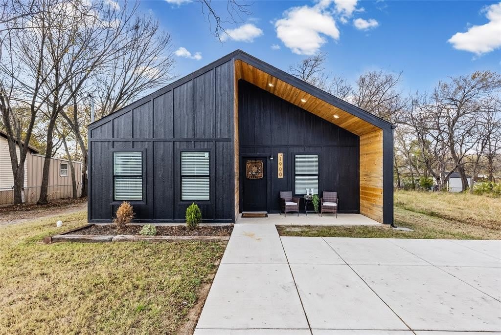 1900 Rosemary Street