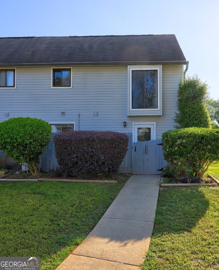 288 Country Club Drive