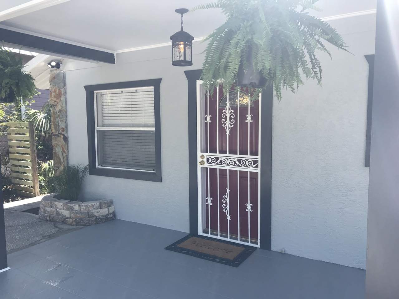 5 Bedroom Home Close to Downtown