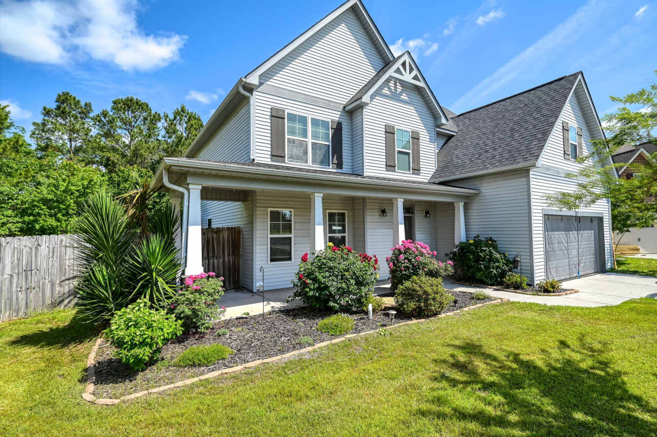 412 Ponzer Court North