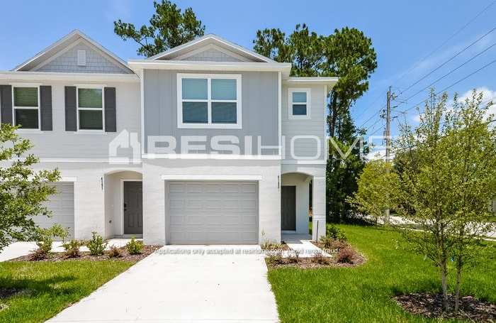 4193 Deer Trace Lane