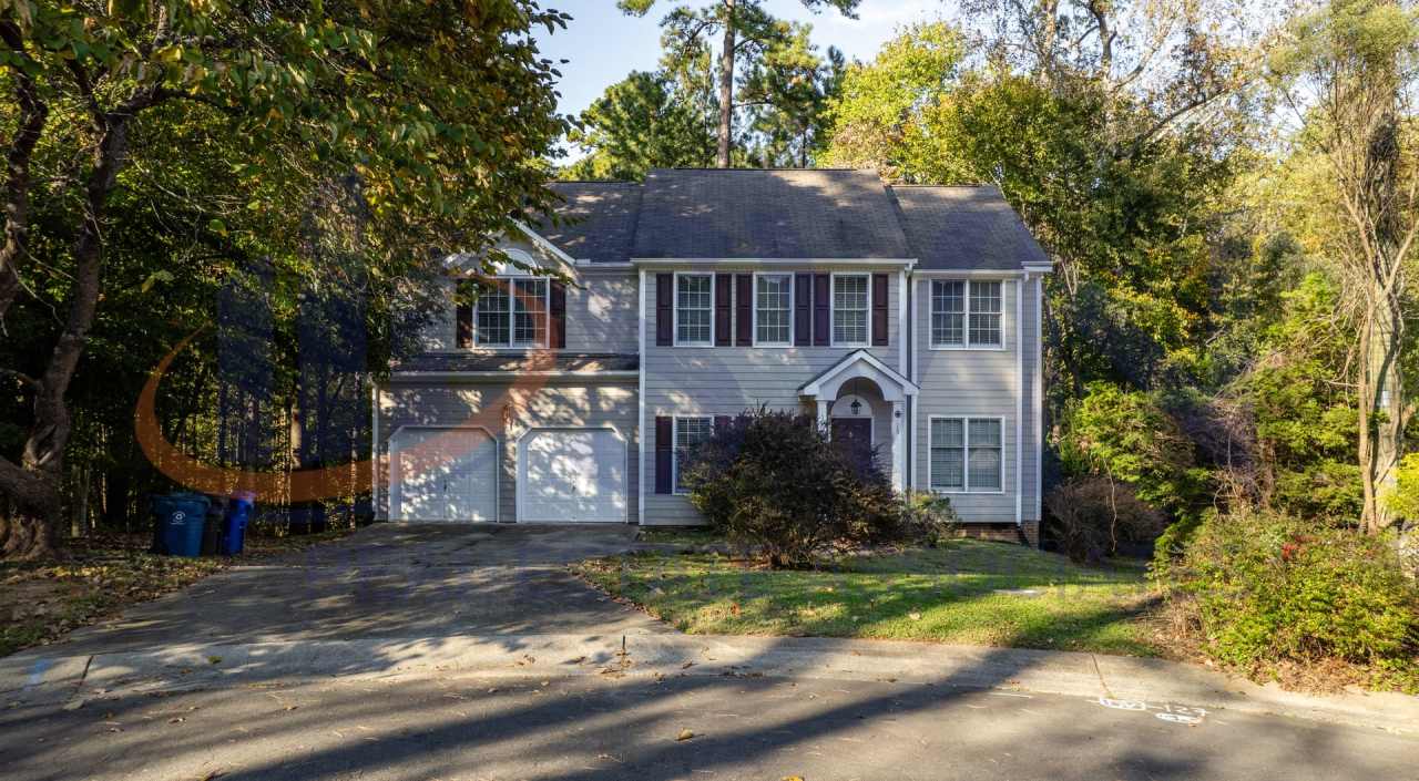 15 Woodcliff Circle – Beautiful Home by the Eno River in North Durham