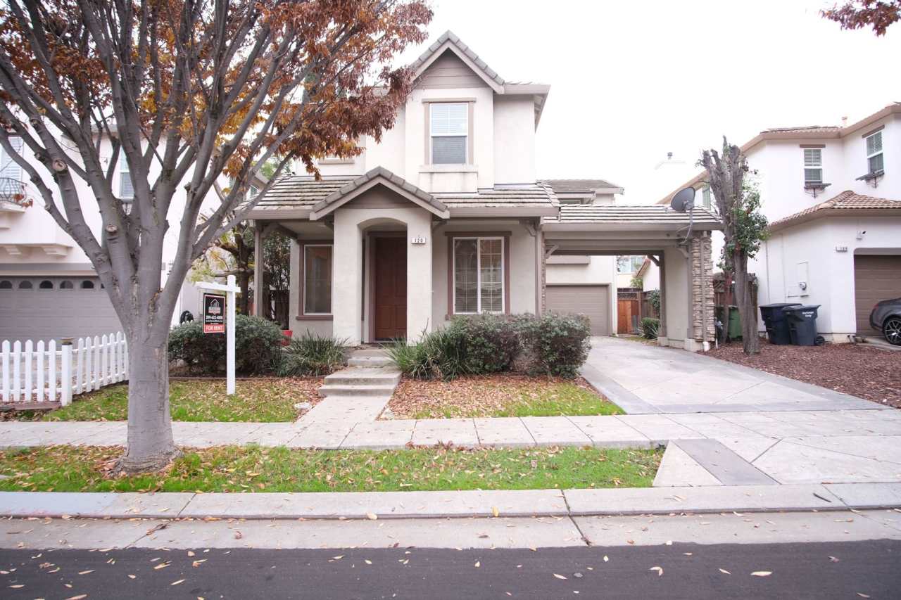 Charming 4-bedroom, 2.5-bathroom home