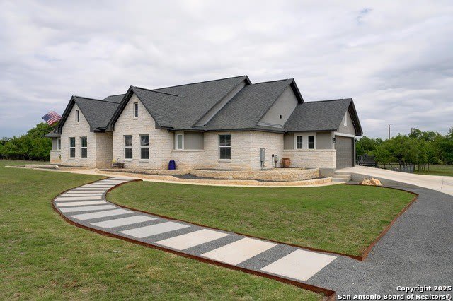 115 S Calvin Barrett