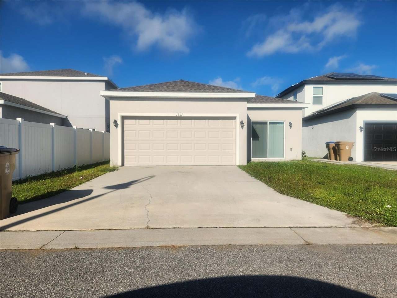 1567 PINES END PLACE