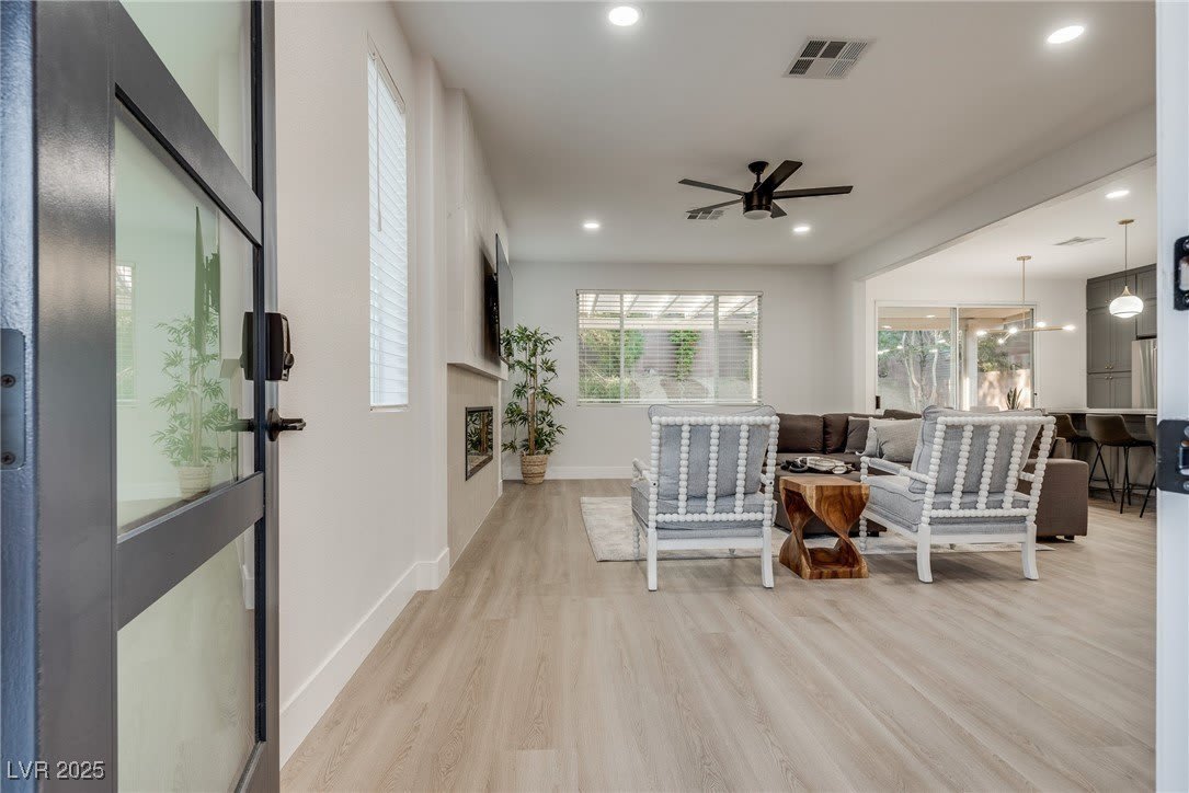 11086 Evvie Lane