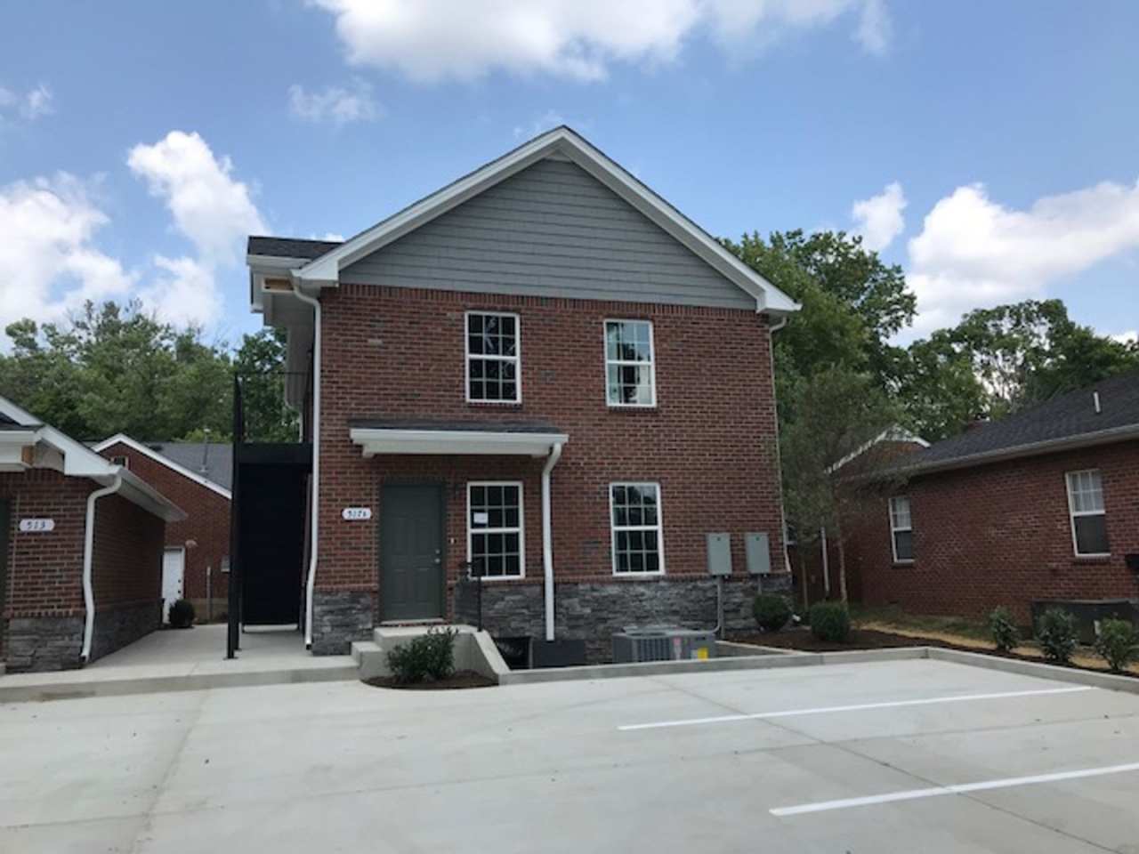 Available! Only one block from MTSU Area