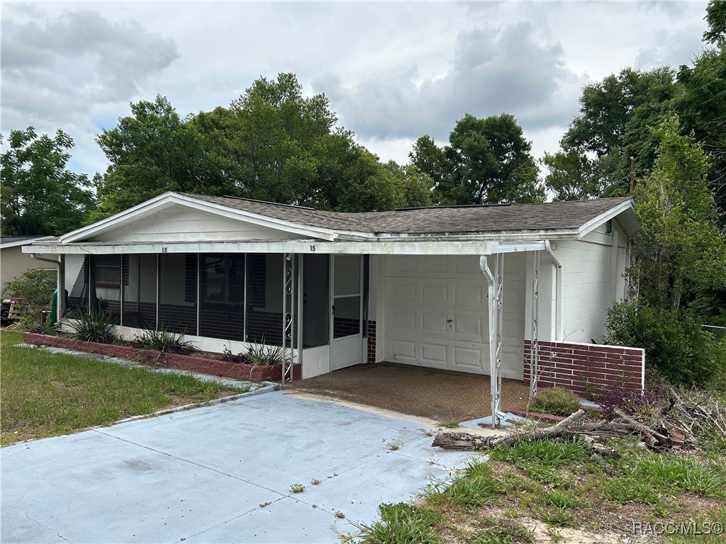 15 S Desoto Street