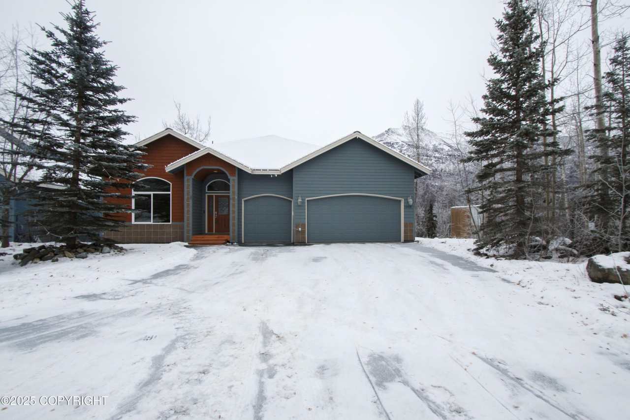 20436 Driftwood Bay Drive