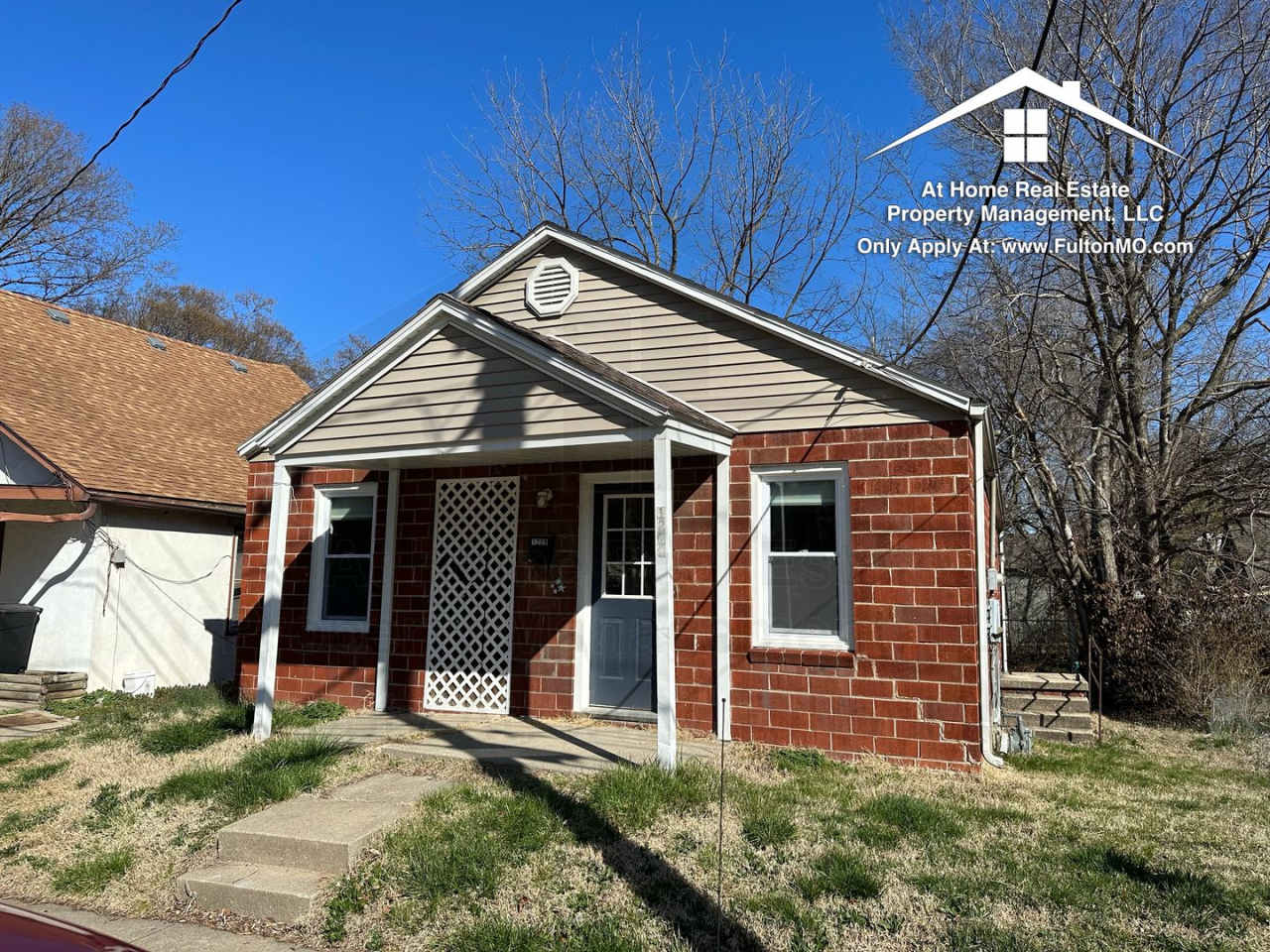 1209 East Ash Street Columbia, MO 65201