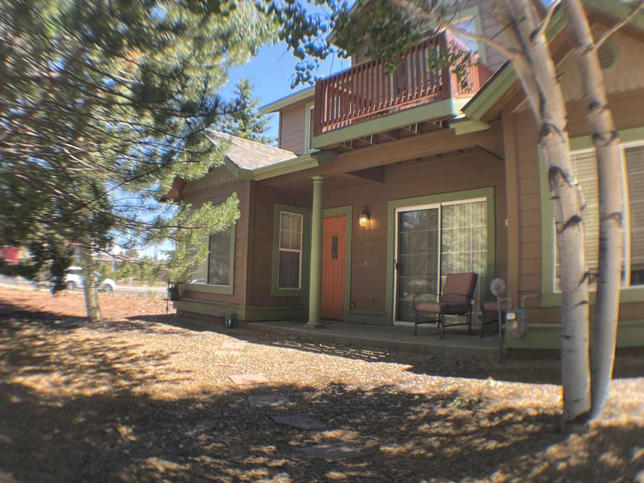 AVAILABLE NOW! | Townhouse in University heights