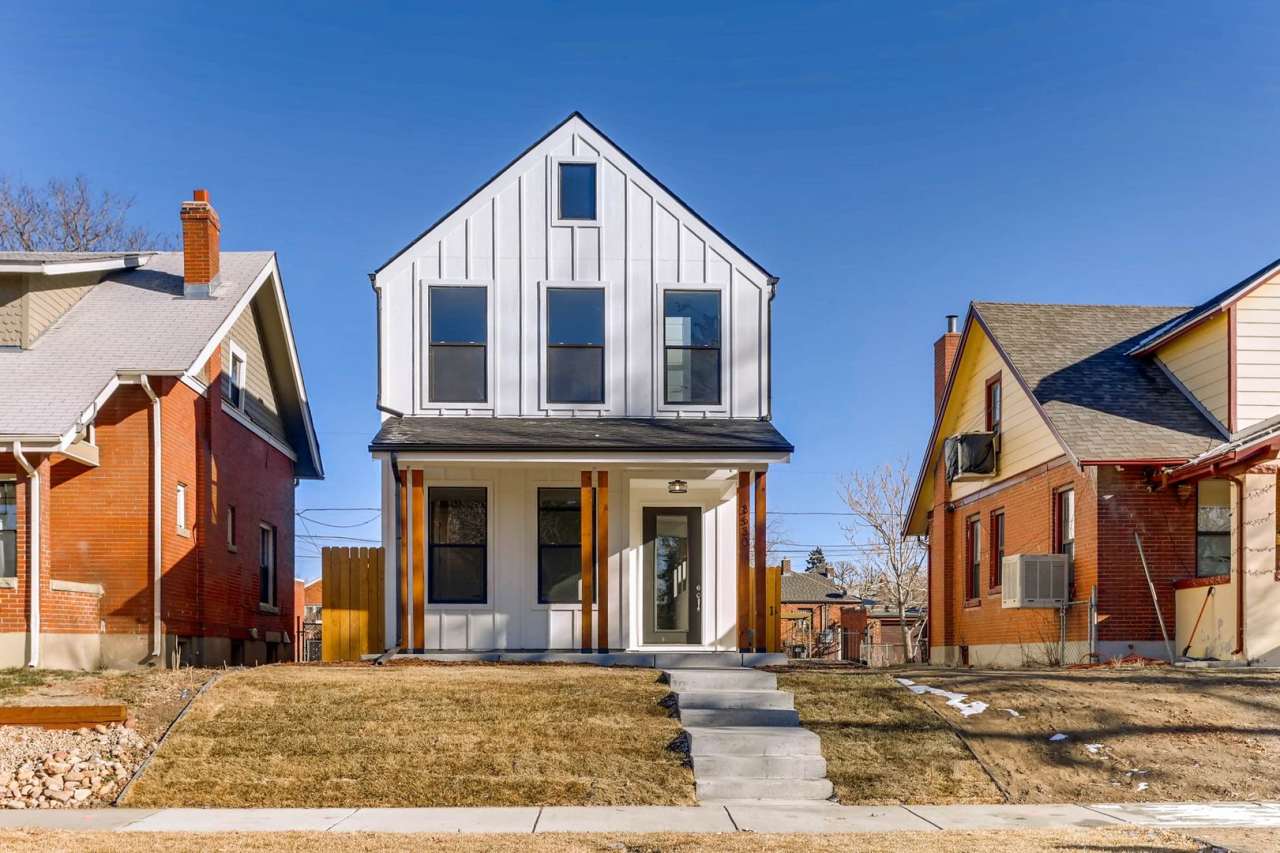 New Construction 3 Bedroom Home with 2 car Garage