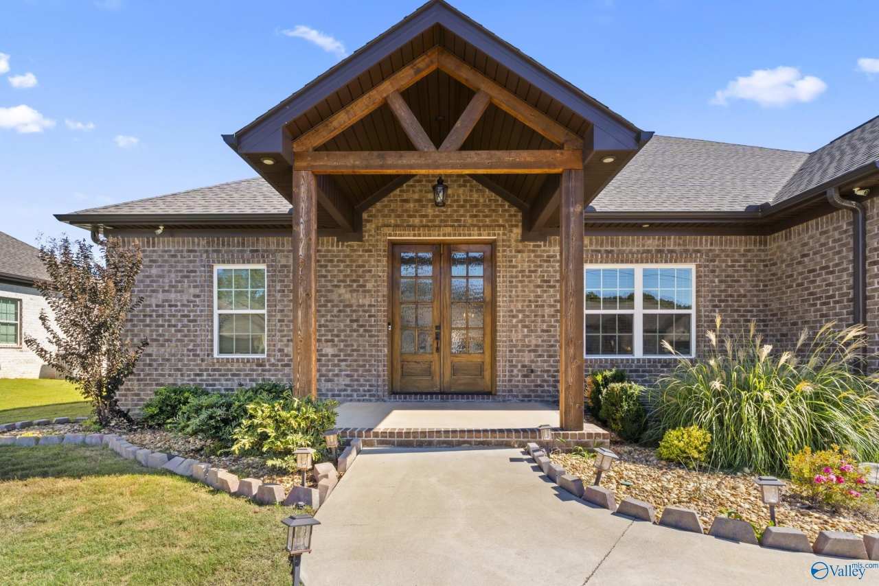 1207 Glendora Avenue