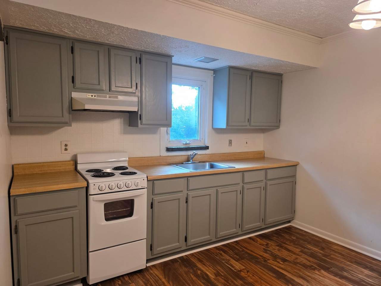 110 East 40th Street