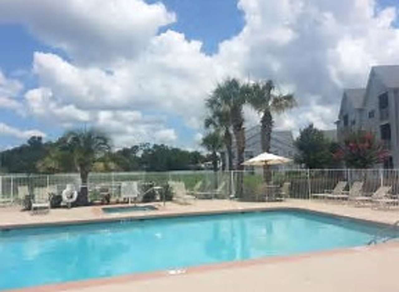 Beautiful View Great Location