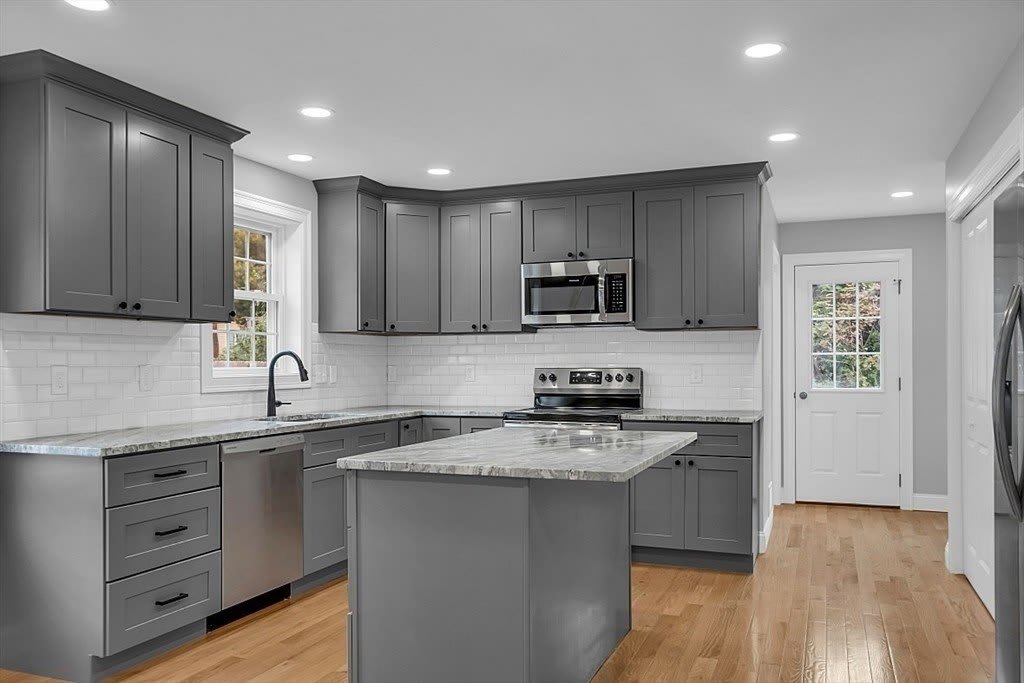 74 Smith St. unit: 1