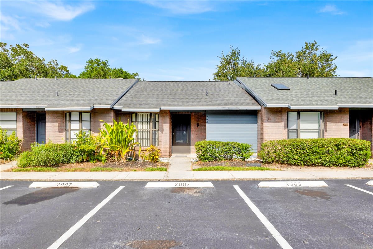 2907 Prince Oak Ct