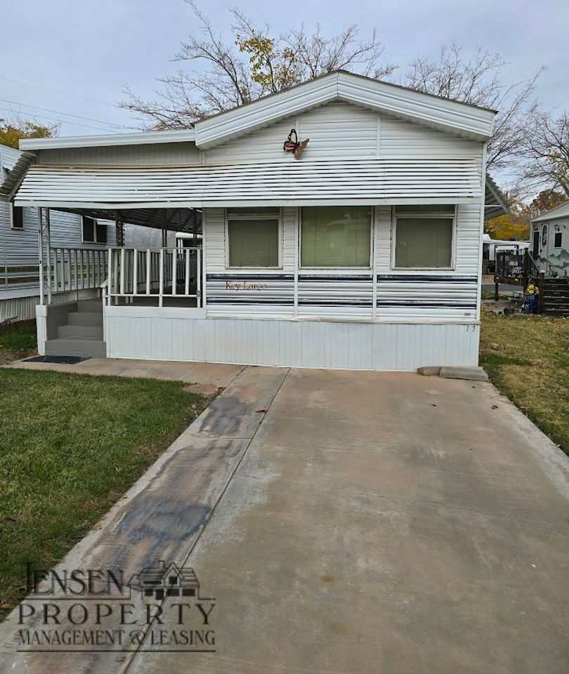 1 Bedroom Park Model-55 + Older Community