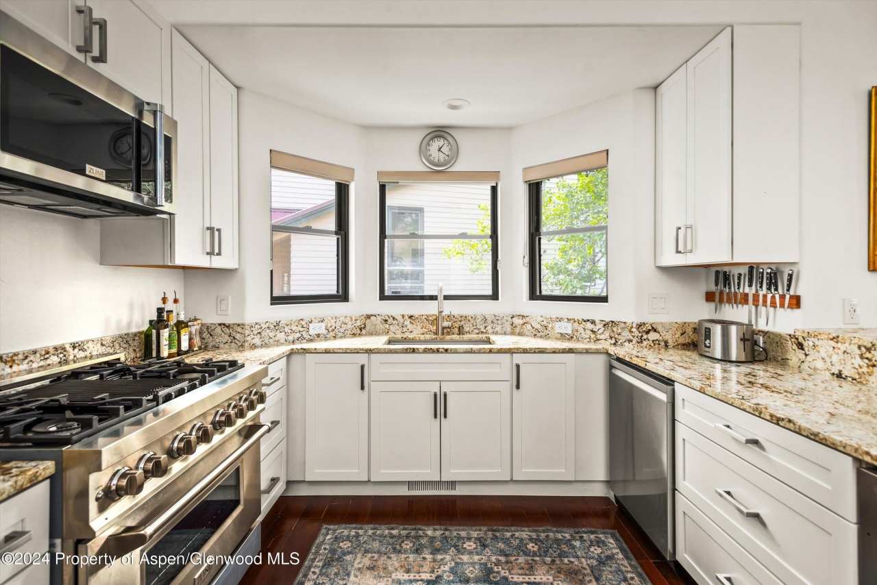 2024 Arbor Park Drive