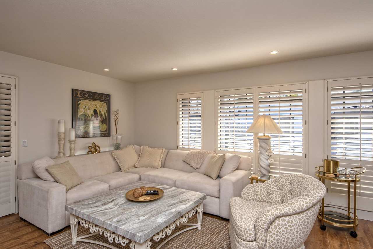 Rates Vary $2,495 - $3,495