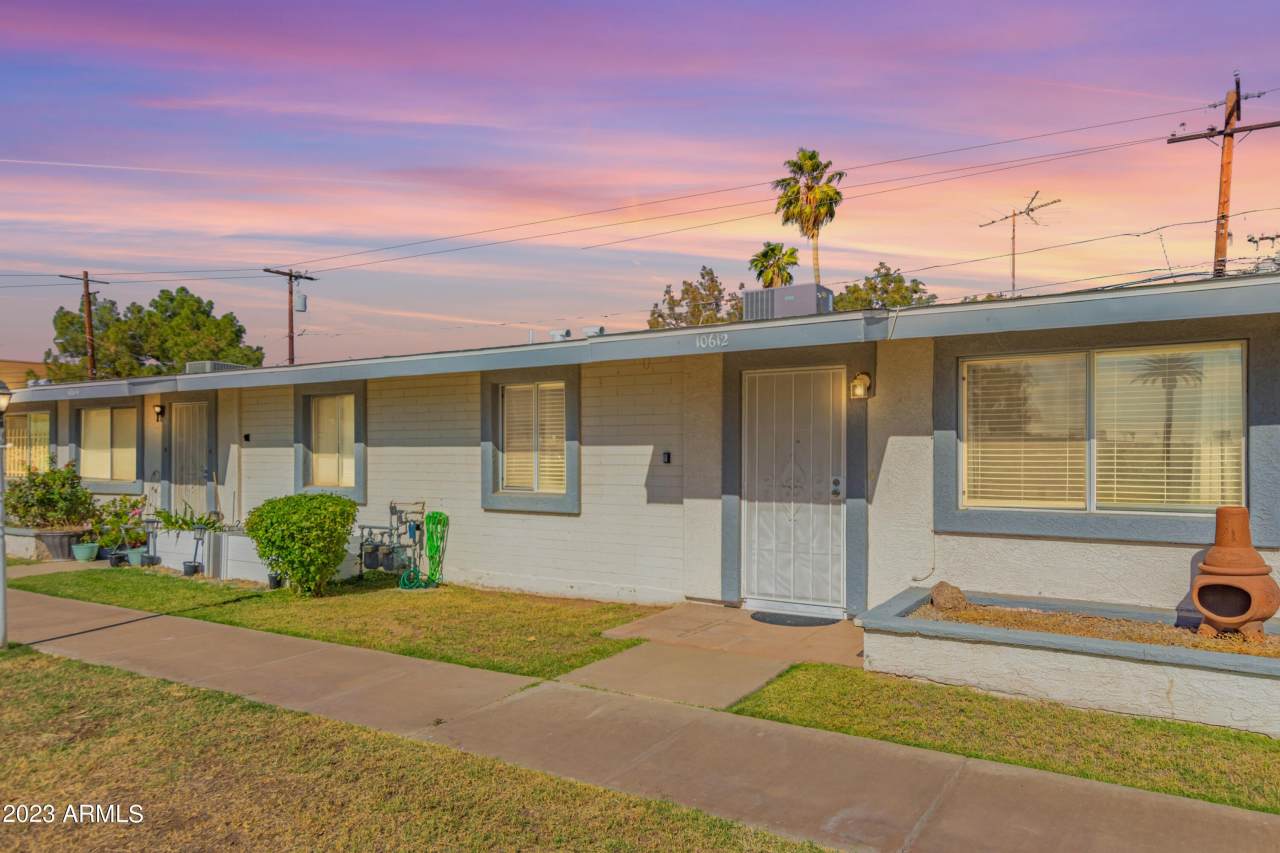 10612 W OAKMONT Drive