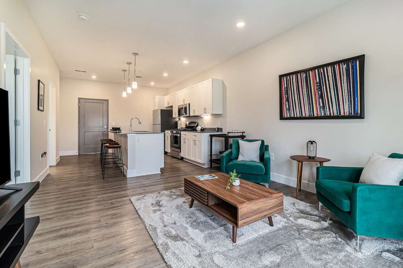Harmony Lake Apartment Homes