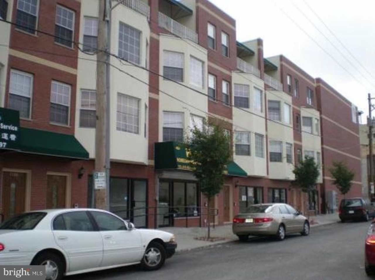 1120-00 BUTTONWOOD Street unit: C