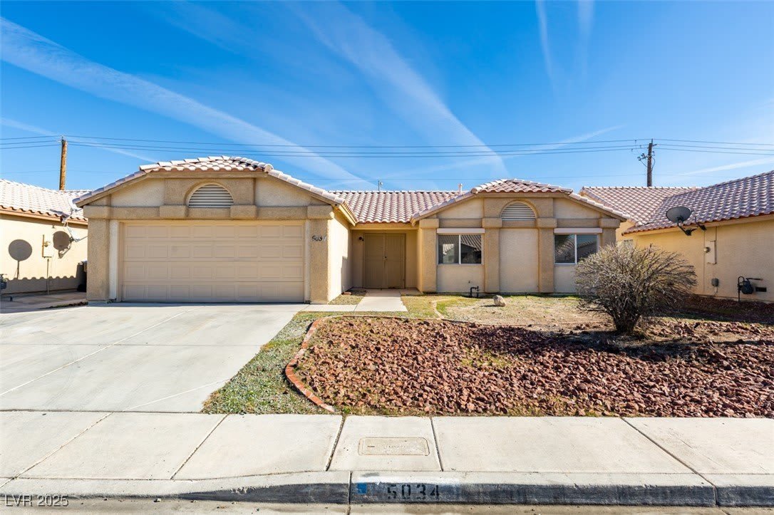 5034 LARK CANYON Court