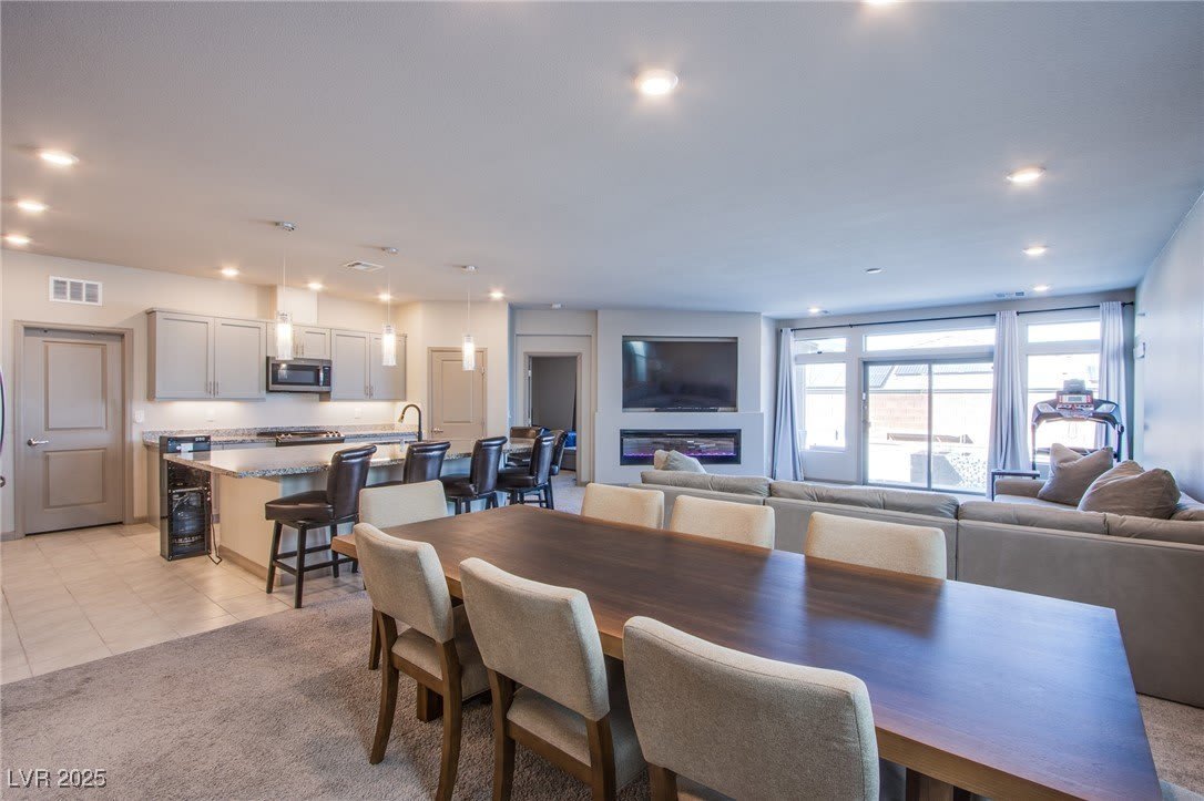 380 Coastal Fog Avenue