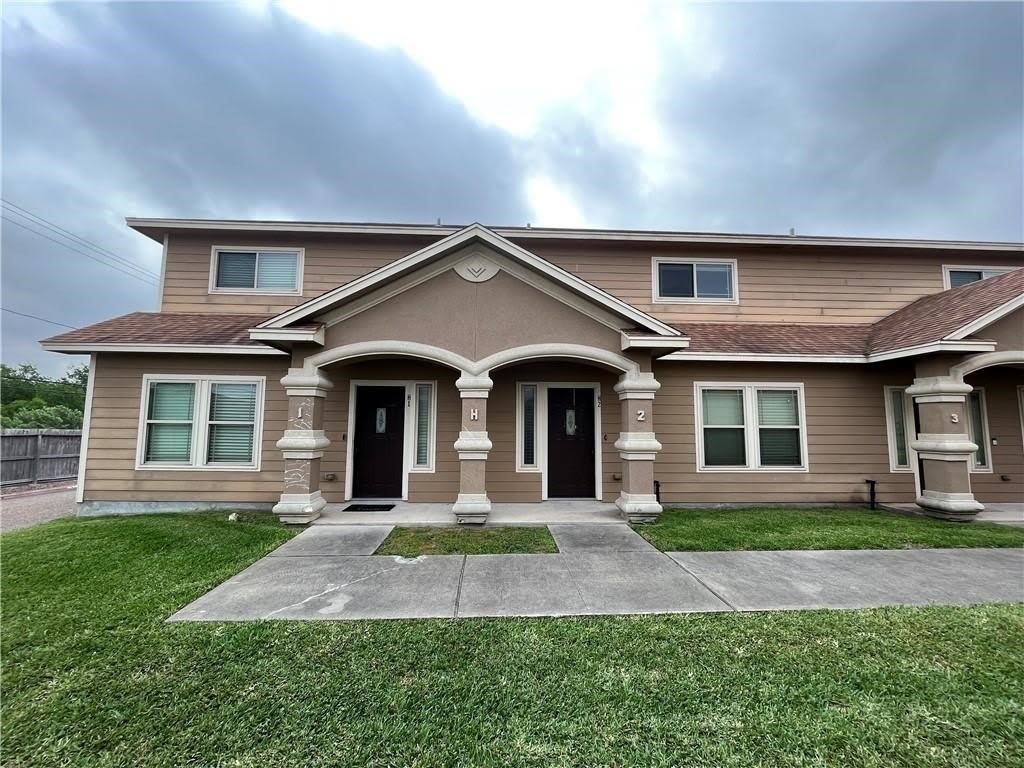 7252 The Mansions Drive unit: H2