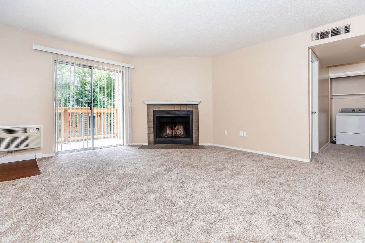 Knollwood Apartments