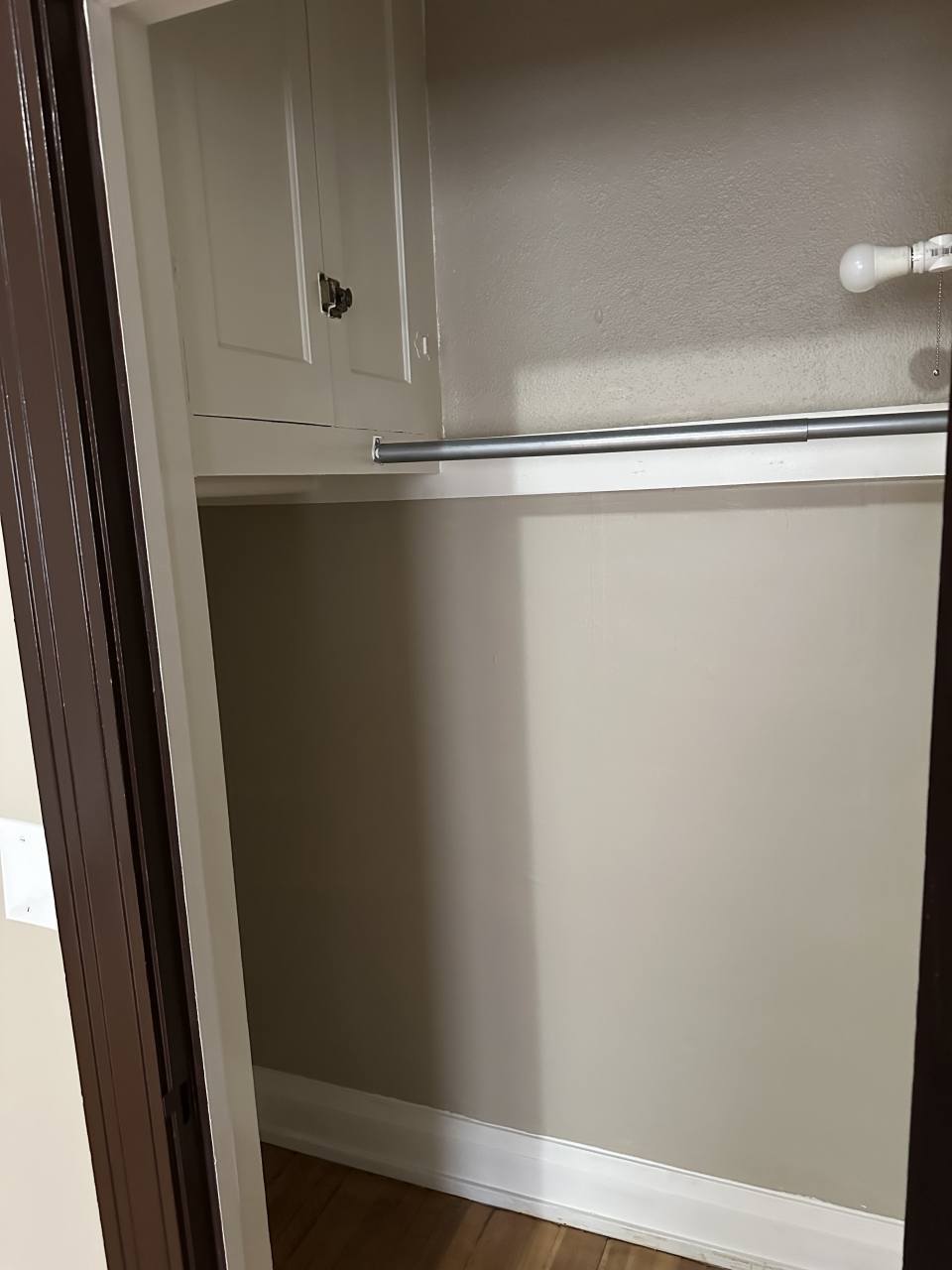 157 South Los Robles Avenue