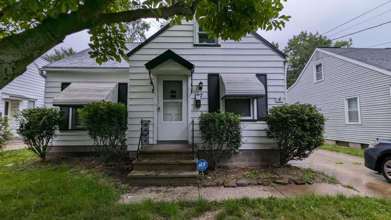 3 Bedroom 1.5 Bathroom